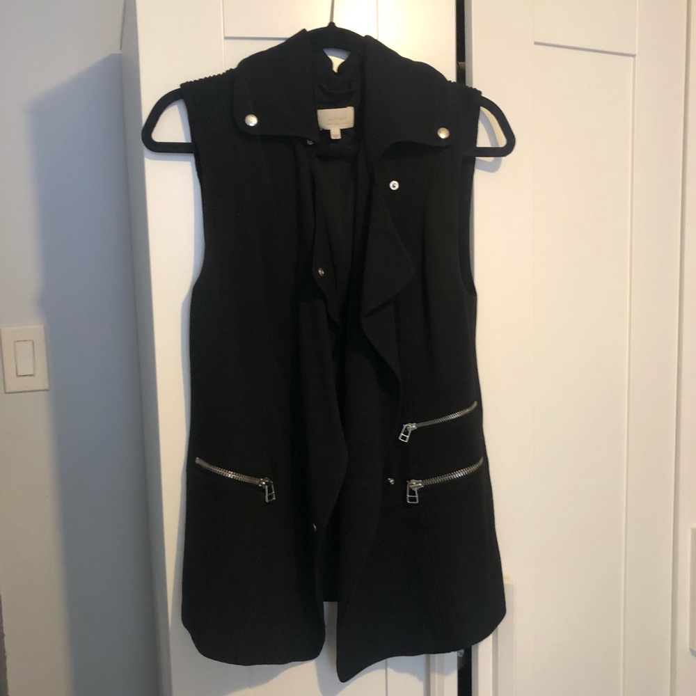 Black Wilfred Vest